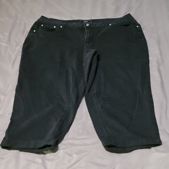 Women's Cato black Capri 18W - Picture 1 of 2